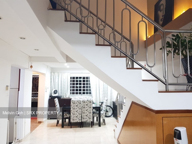 Blk 556 Jurong West Street 42 (Jurong West), HDB Executive #206523141
